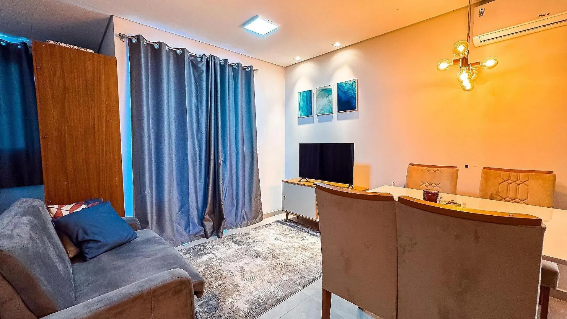 Flat/Studio Excelente Localizacao Em Brusque 0*,  Brasil